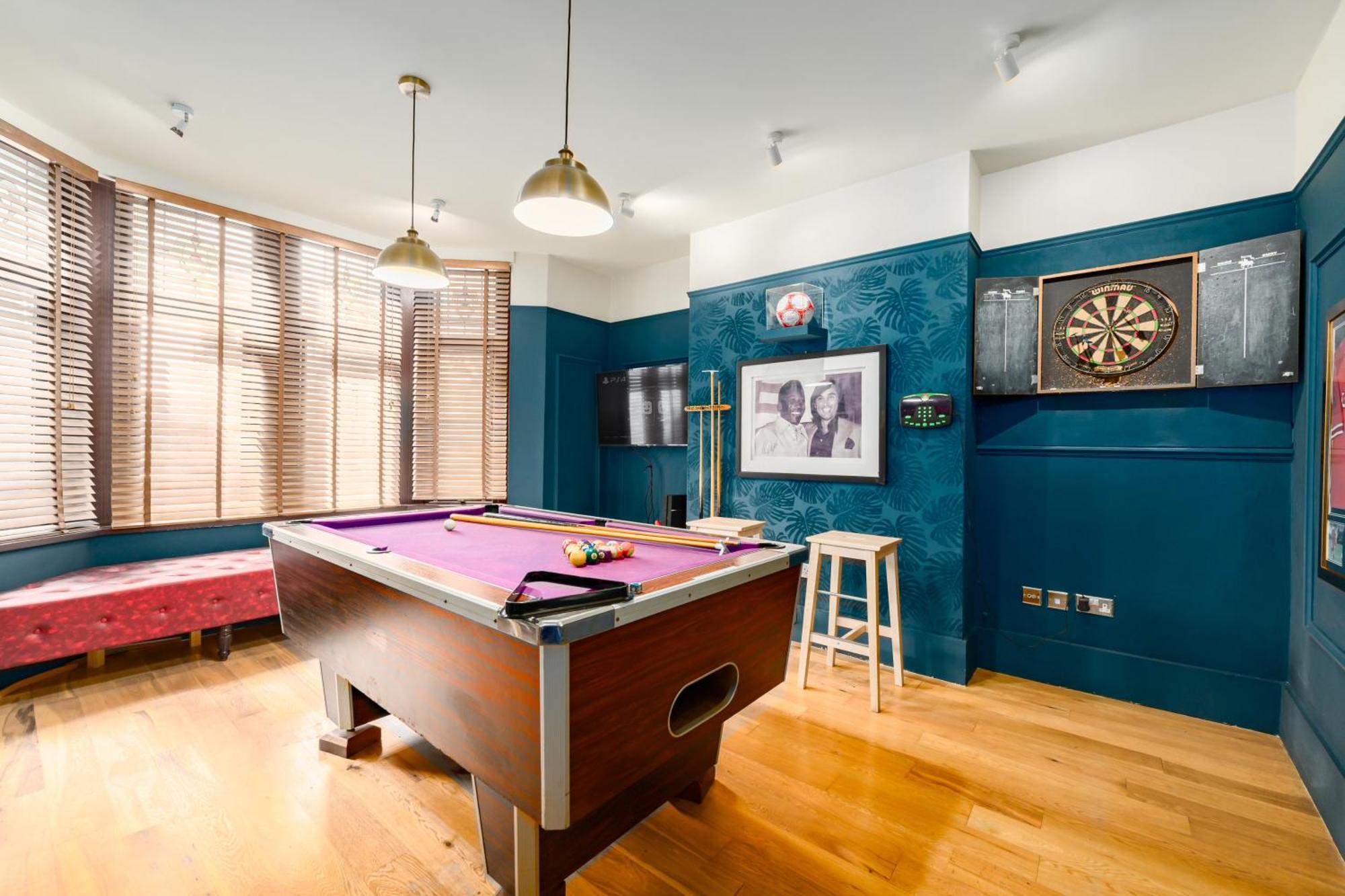 City Retreat, Spacious 4 Bed House, Games Room, Parking, Hot Tub & Bbq 카디프 외부 사진