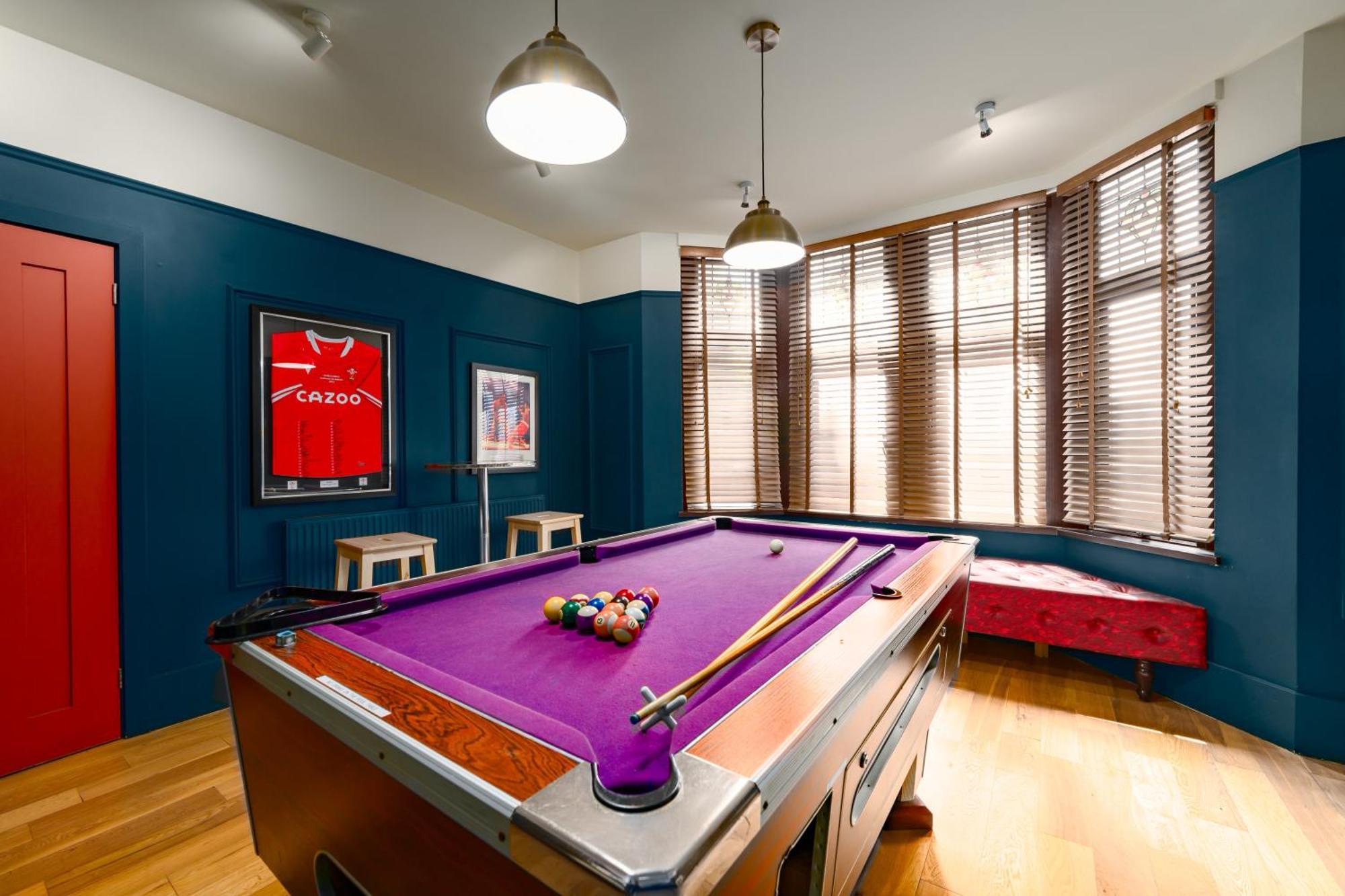 City Retreat, Spacious 4 Bed House, Games Room, Parking, Hot Tub & Bbq 카디프 외부 사진