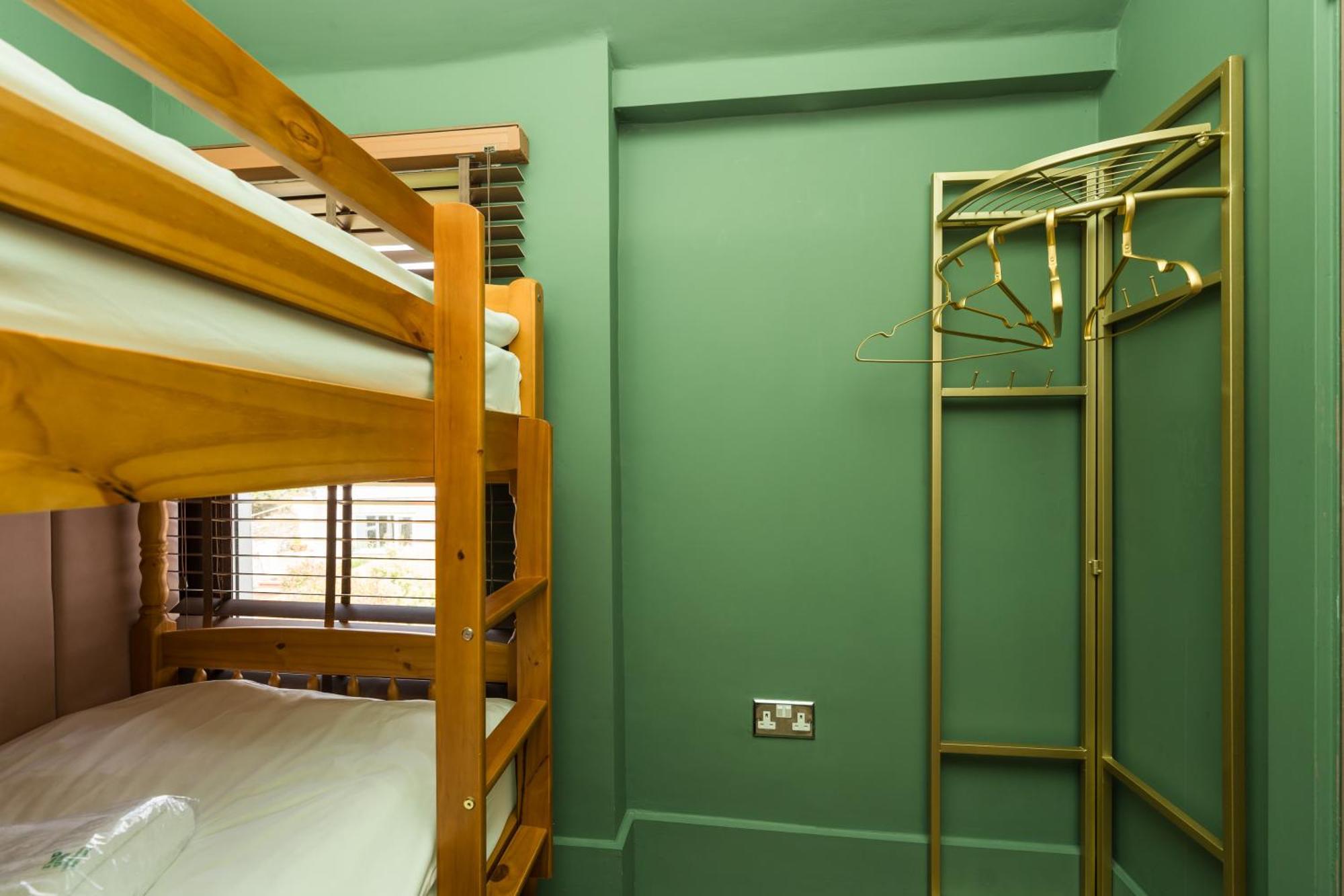 City Retreat, Spacious 4 Bed House, Games Room, Parking, Hot Tub & Bbq 카디프 외부 사진