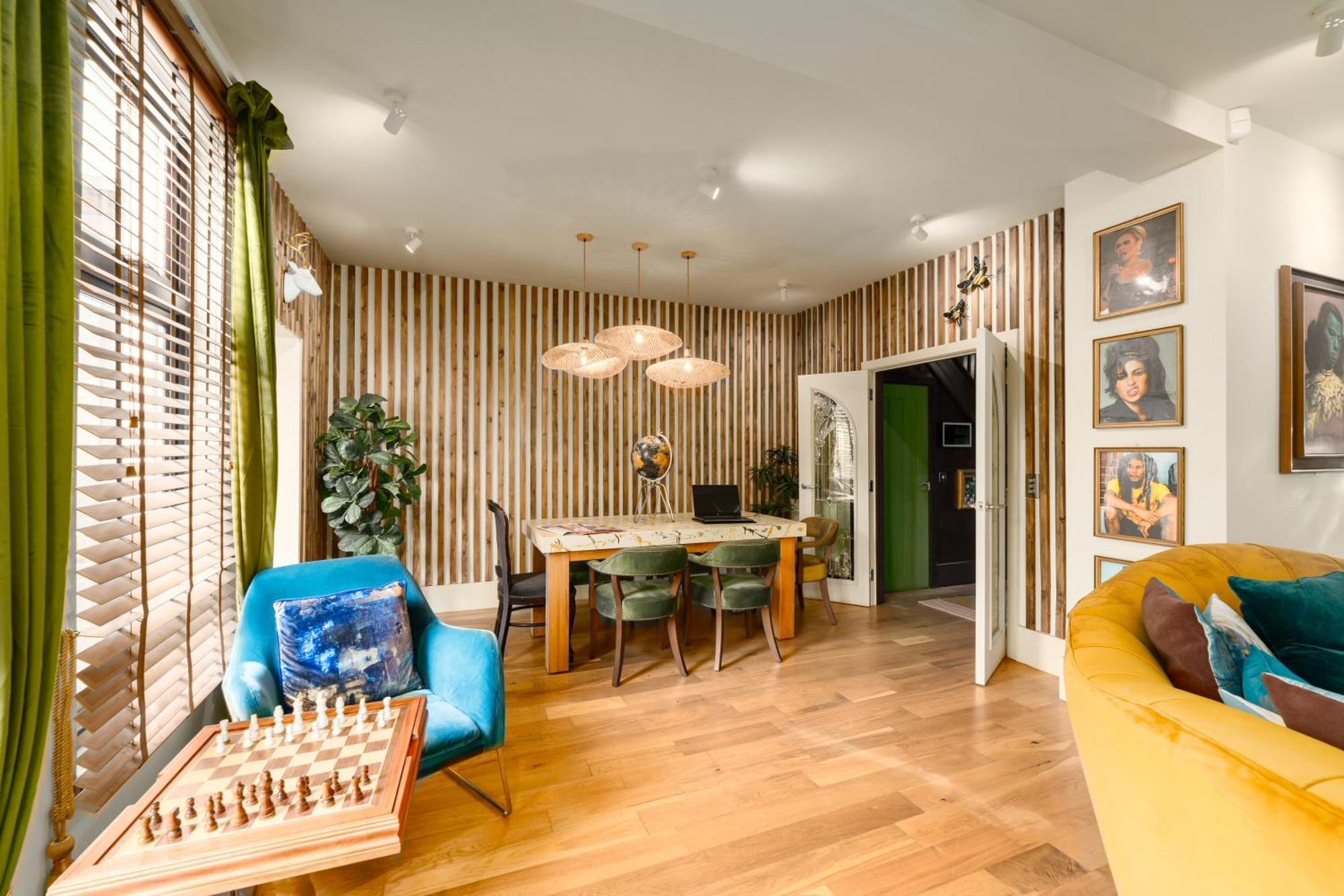 City Retreat, Spacious 4 Bed House, Games Room, Parking, Hot Tub & Bbq 카디프 외부 사진