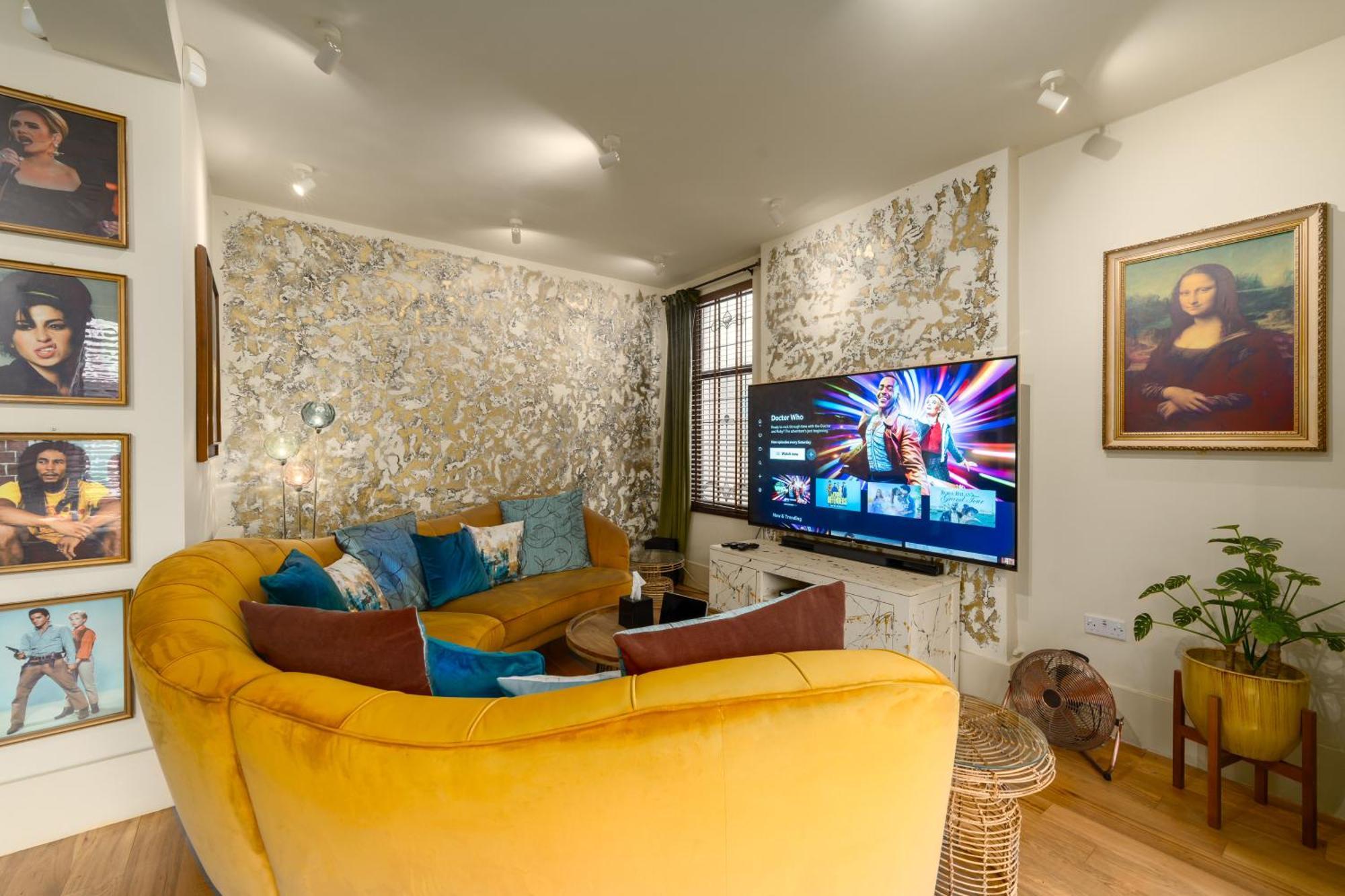 City Retreat, Spacious 4 Bed House, Games Room, Parking, Hot Tub & Bbq 카디프 외부 사진
